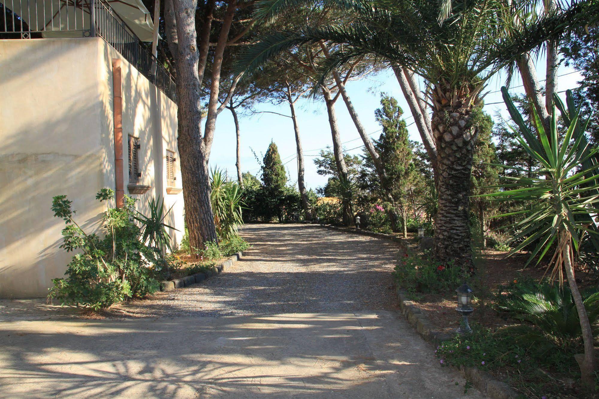 Le Mannare Case Vacanze Di Metopa Srl Piano Conte Екстериор снимка